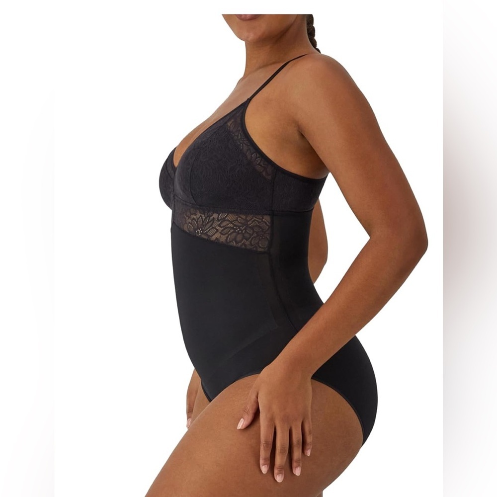 Maidenform Women’s Lace Shapewear Bodysuit – Firm Control, Wireless – SZ- M– EUC - Picture 3 of 11